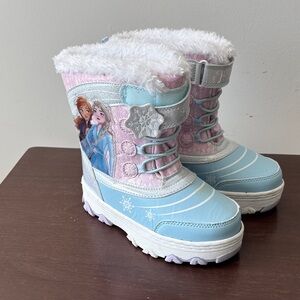Girl's Disney Frozen Snow Boots size 12